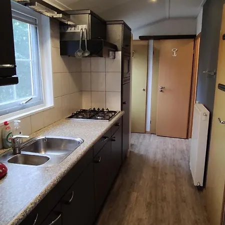 Boshuisje 펜션 와게닌겐